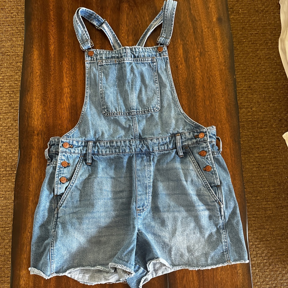 Madewell Light Blue Denim Short Overalls